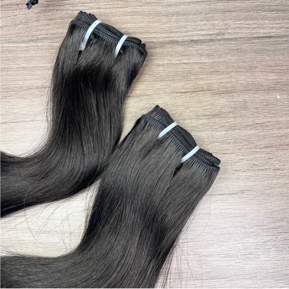 Triippy Raw Human Hair Natural Black Straight 20 Inch Sew In Hair Extensions - Picture 7 of 15